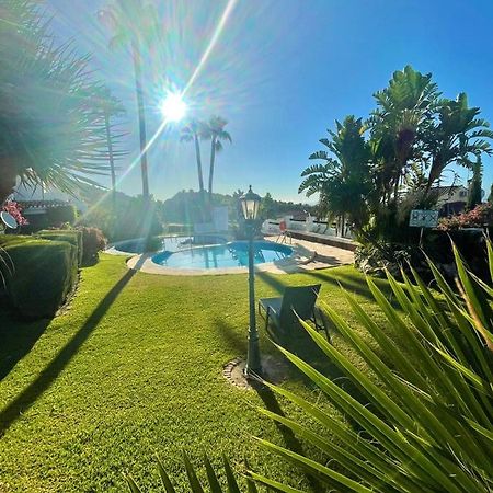 Modern Garden Apartment With A Fantastic Sea View And A Private Garden Sitio de Calahonda Esterno foto